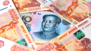 Более 99% торговых расчетов между РФ и КНР осуществляется в рублях и юанях – Силуанов