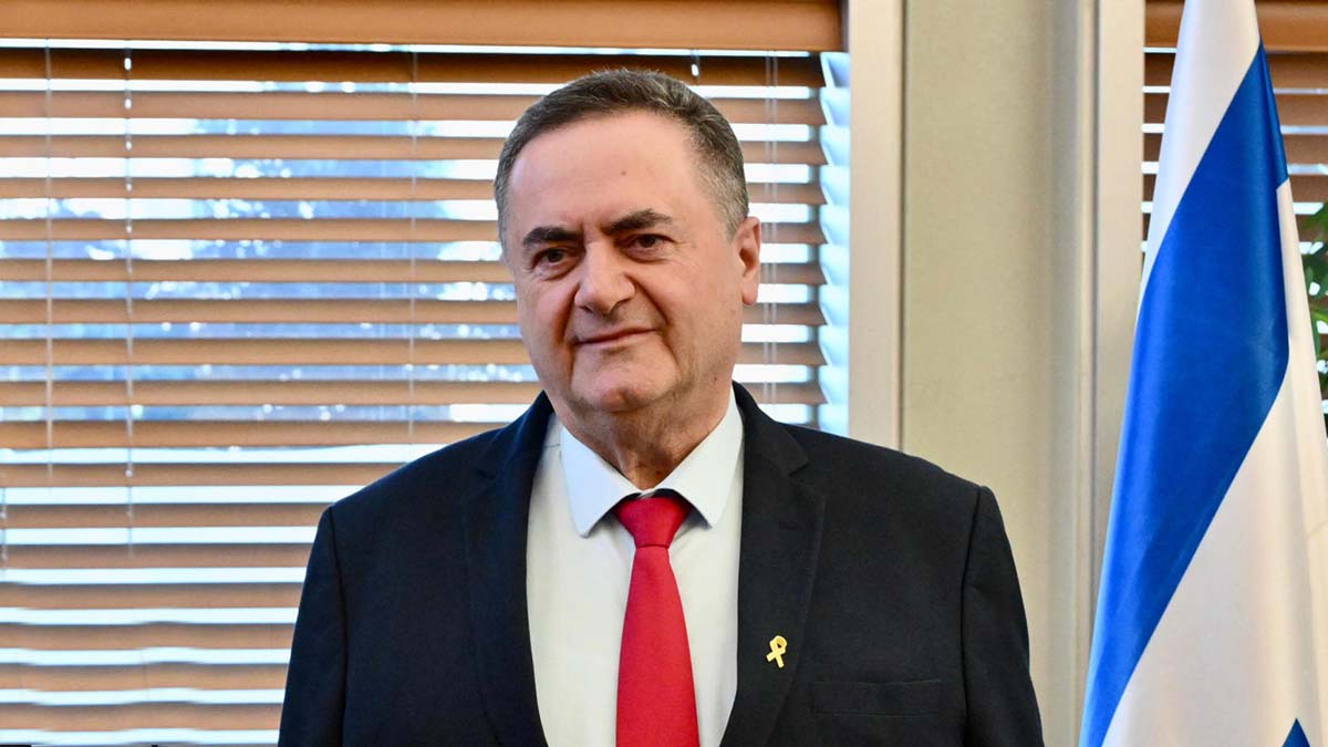 Глава Минобороны Израиля потребовал поторопиться с разоружением "Хезболлы"