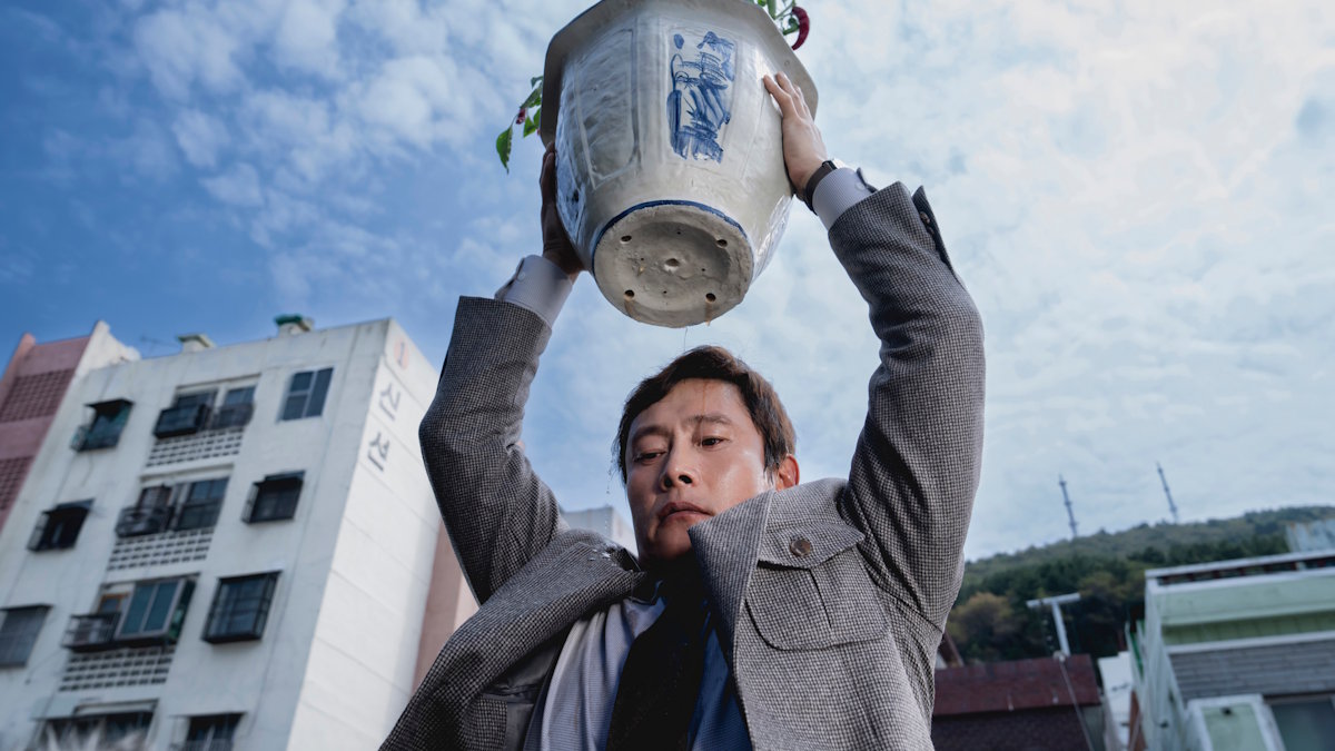 Кадр из фильма "Метод исключения" (2025)