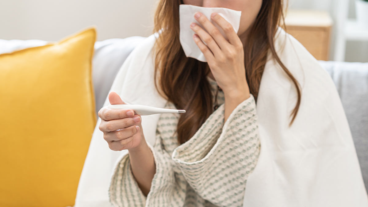 Роспотребнадзор назвал основные симптомы пневмонии