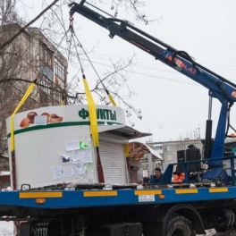 Свердловский губернатор Паслер приостановил демонтаж киосков в Екатеринбурге