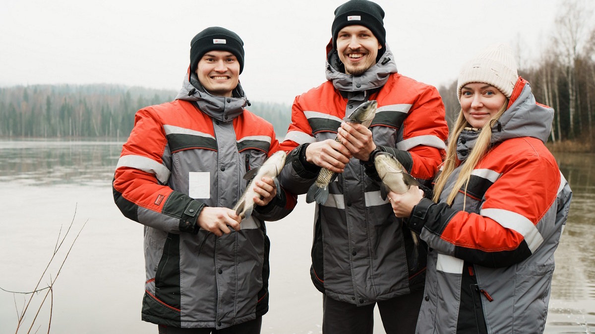 УК "Кузбассразрезуголь" восстанавливает рыбные ресурсы реки Томь