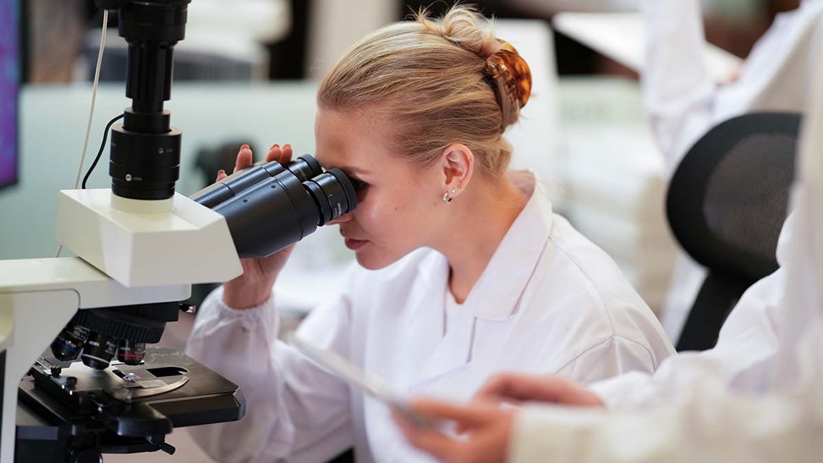 В России создали наночастицы для заживления хронических ран и тяжелых ожогов