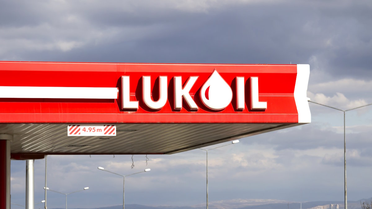 Лукойл: лицензию продлят?