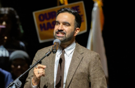 На выборах мэра Нью-Йорка лидирует социалист