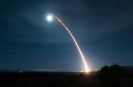 США проведут испытание межконтинентальной баллистической ракеты