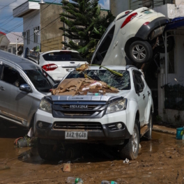 Число погибших из-за тайфуна на Филиппинах выросло до 140 человек