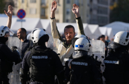 В Сербии задержали 37 участников беспорядков у парламента в Белграде