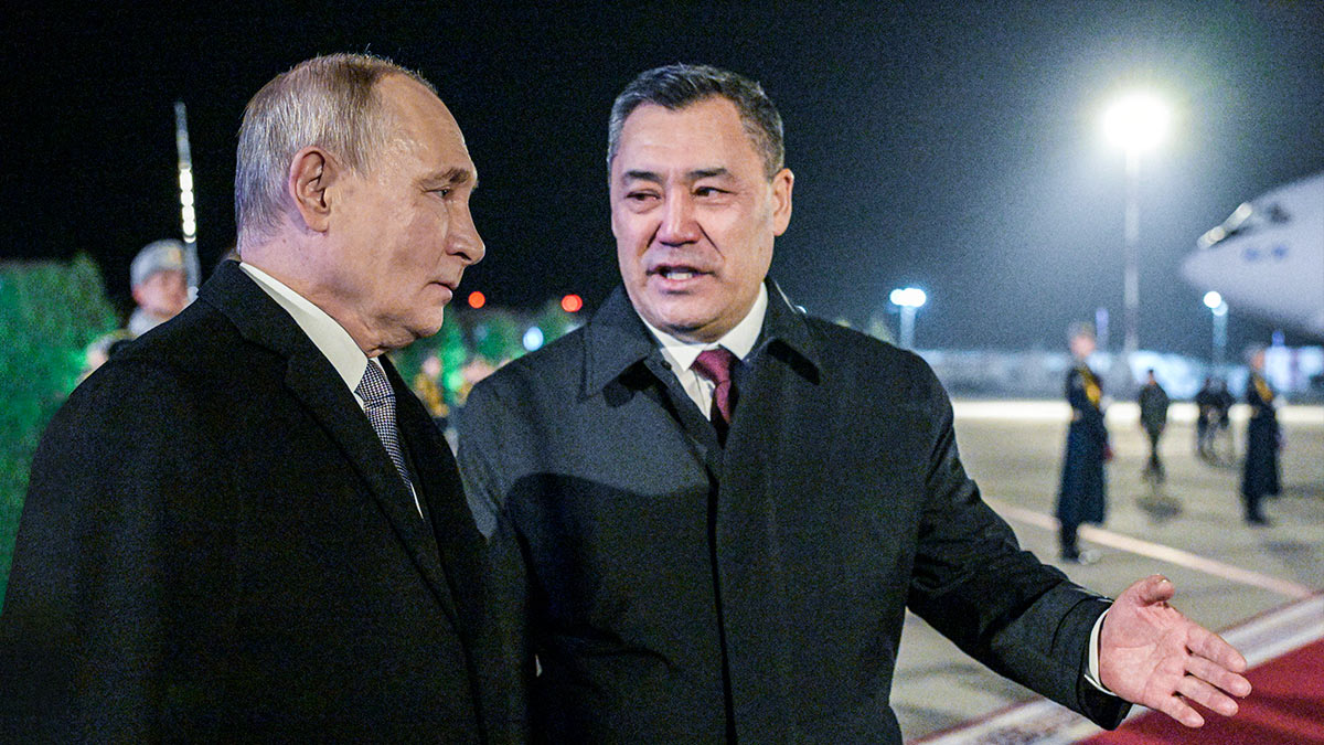 Президент РФ Владимир Путин и президент Киргизии Садыр Жапаров