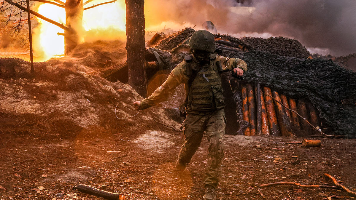 Работа расчета гаубицы Д-20 в зоне СВО