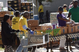 Трамп сообщил, когда в США начнут выдавать талоны на продукты