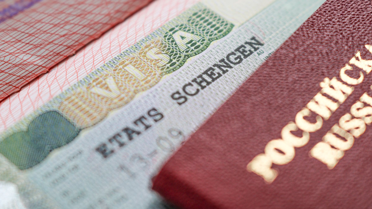 Российский загранпаспорт и Виза