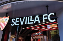 Продажа футбольного клуба "Севилья" ускоряется: сделка может закрыться к началу 2026 года