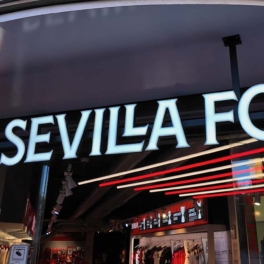 Продажа футбольного клуба "Севилья" ускоряется: сделка может закрыться к началу 2026 года