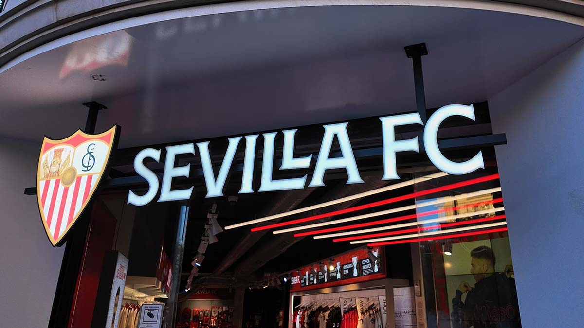 «Севилью» могут продать в начале 2026 года