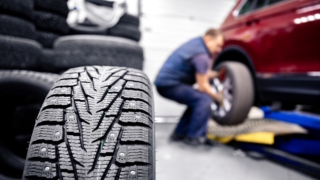 Водителей в Подмосковье призвали подготовить автомобили к зимнему сезону