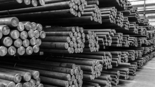 Вице-канцлер Германии призвал ЕС прекратить импорт стали из России