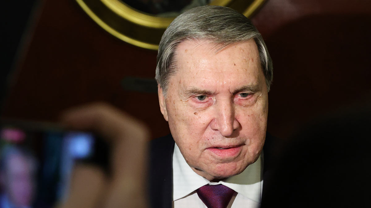 Помощник президента России Юрий Ушаков