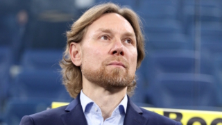 Карпин ушел с поста главного тренера ФК "Динамо" после поражения сборной от Чили