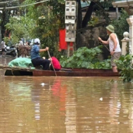 Наводнения во Вьетнаме: 35 погибших, тысячи домов затоплены