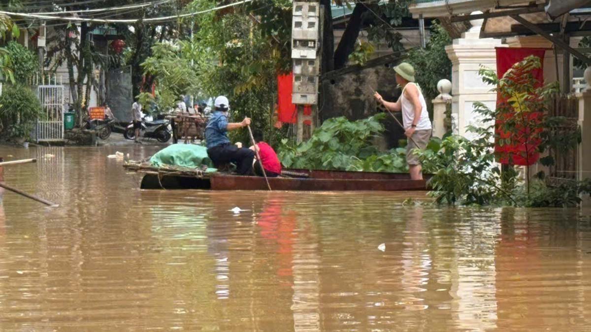Число погибших от наводнения во Вьетнаме