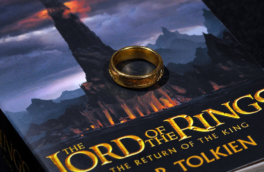 Толкин мог убить хоббита во "Властелине колец": раскрыты черновики альтернативного финала