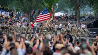 США теперь начнут праздновать дни победы в мировых войнах 