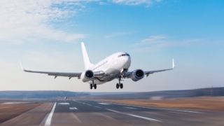 Путин подписал закон о сдаче в аренду федеральных аэродромов без конкурса