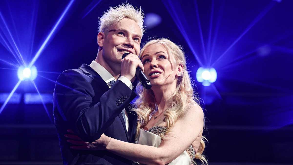 Певец Shaman (Ярослав Дронов) и глава Лиги безопасного интернета Екатерина Мизулина (архивное фото)