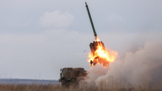 Продвижение ВС РФ в зоне СВО продолжается, за сутки противник потерял около 1300 человек