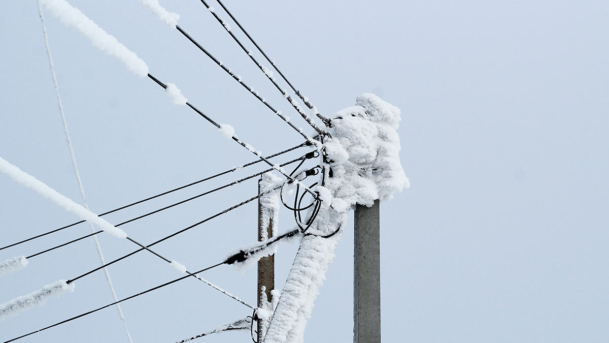 В Перми разработали беспилотник для борьбы с обледенением линий электропередачи