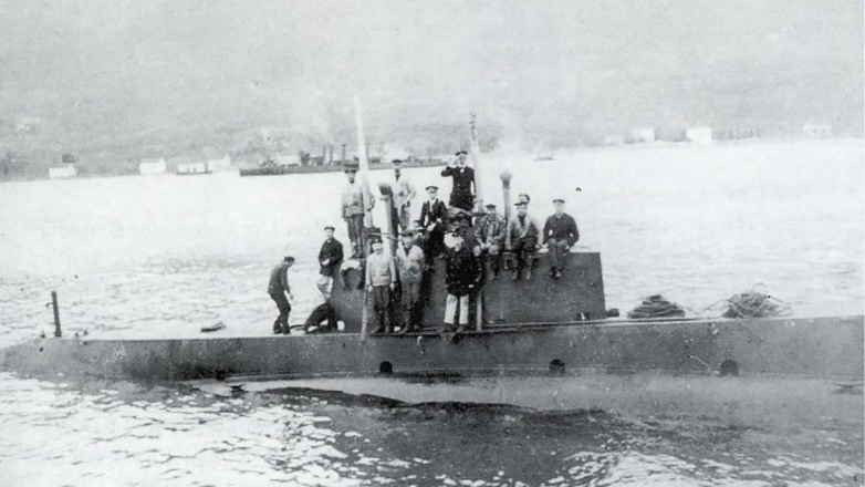 Вино, торпеды и любовь: как впервые подлодка успешно атаковала линкор