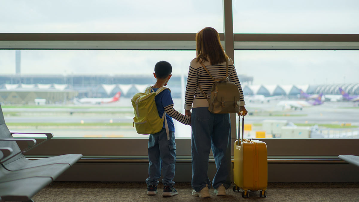 Россиянам напомнили о запрете на выезд детей без загранпаспорта с 2026 года