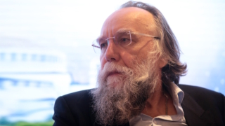 Великобритания ввела санкции против философа Дугина и "Рыбаря"