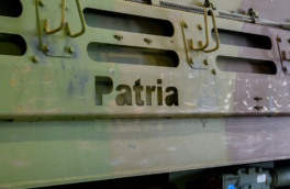 Финский автозавод переходит с выпуска автомобилей Mercedes-Benz на производство бронемашин