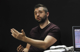 Арахамия мог координировать отставку Ермака