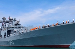 Российские корабли вышли в Красное море