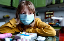 В России выросла заболеваемость COVID-19 и гриппом