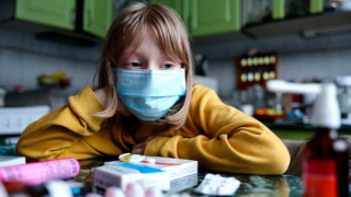 В России выросла заболеваемость COVID-19 и гриппом