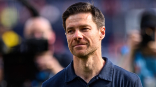 "Ливерпуль" рассматривает замены Слоту: Хаби Алонсо лидирует в шорт-листе