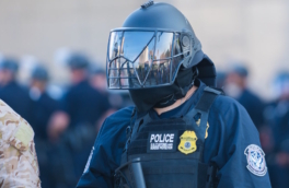 Власти США развертывают операцию против иммигрантов из Сомали