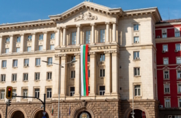 Правительство Болгарии уходит в отставку