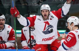 "Локомотив" обыграл "Адмирал" и возглавил Западную конференцию