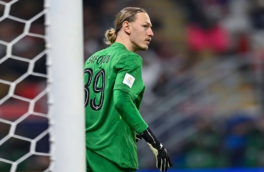 Сафонов получил перелом руки в финале кубка, где отразил 4 пенальти