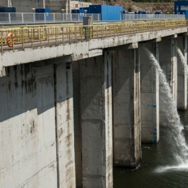 На Украине заявили о повреждении дамбы Печенежского водохранилища