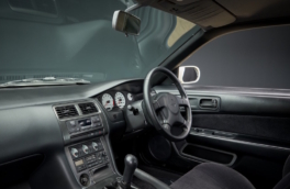 Можно ли ввозить праворульные машины в Россию? Ответ Росаккредитации