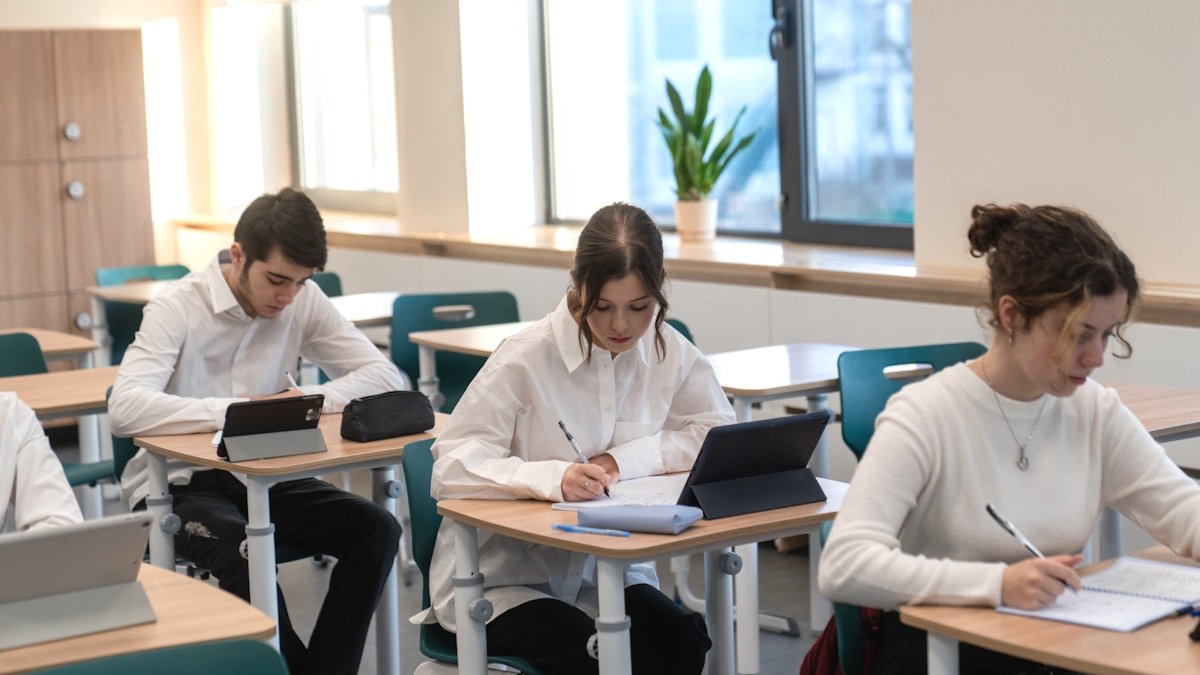 Старшеклассники