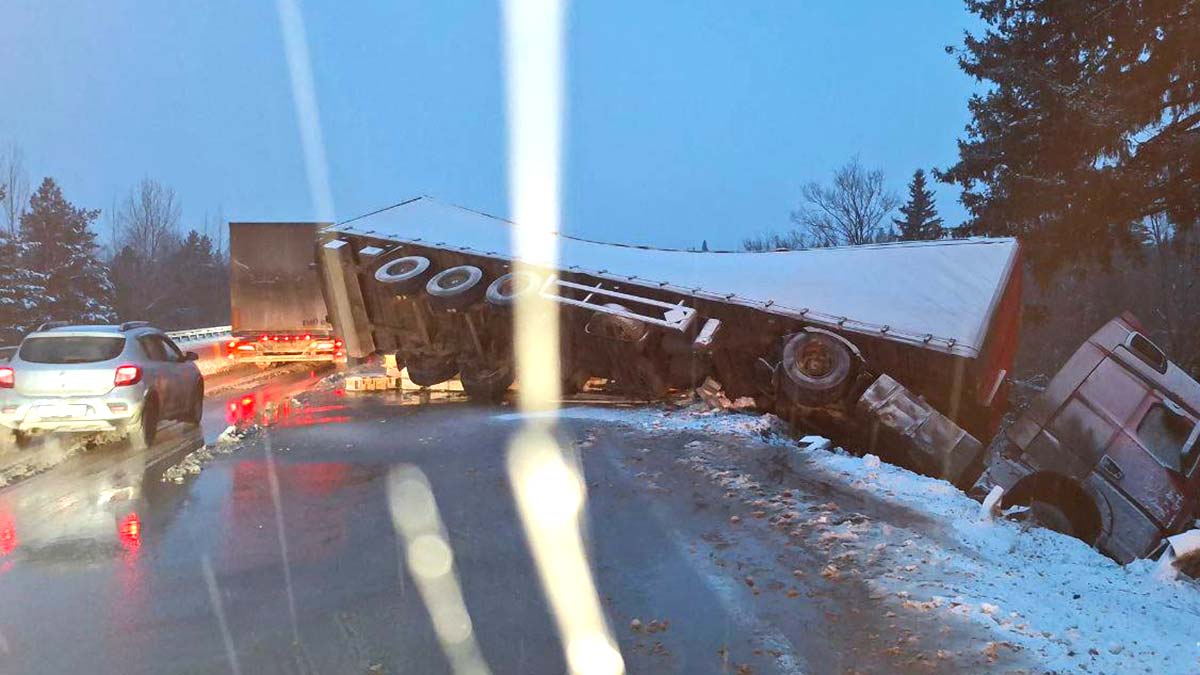 Авария на трассе Пермь-Екатеринбург