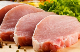 Как приготовить нежную свинину, чтобы мясо таяло во рту: секрет ресторанной кухни