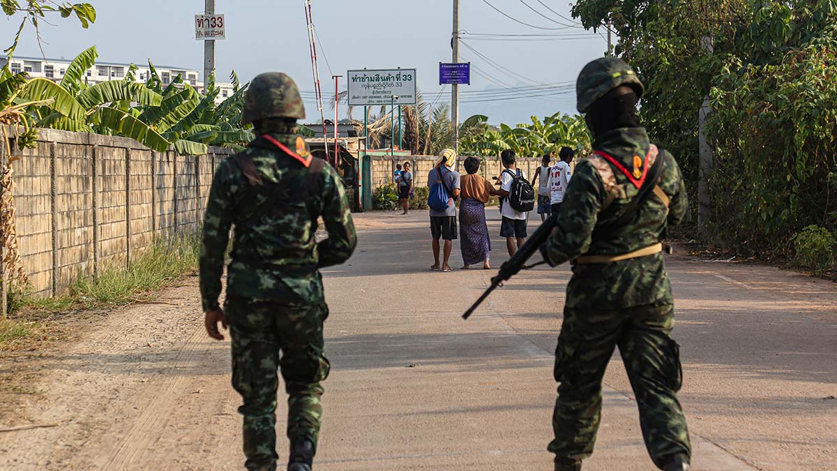 Армия Таиланда объявила эвакуацию жителей
